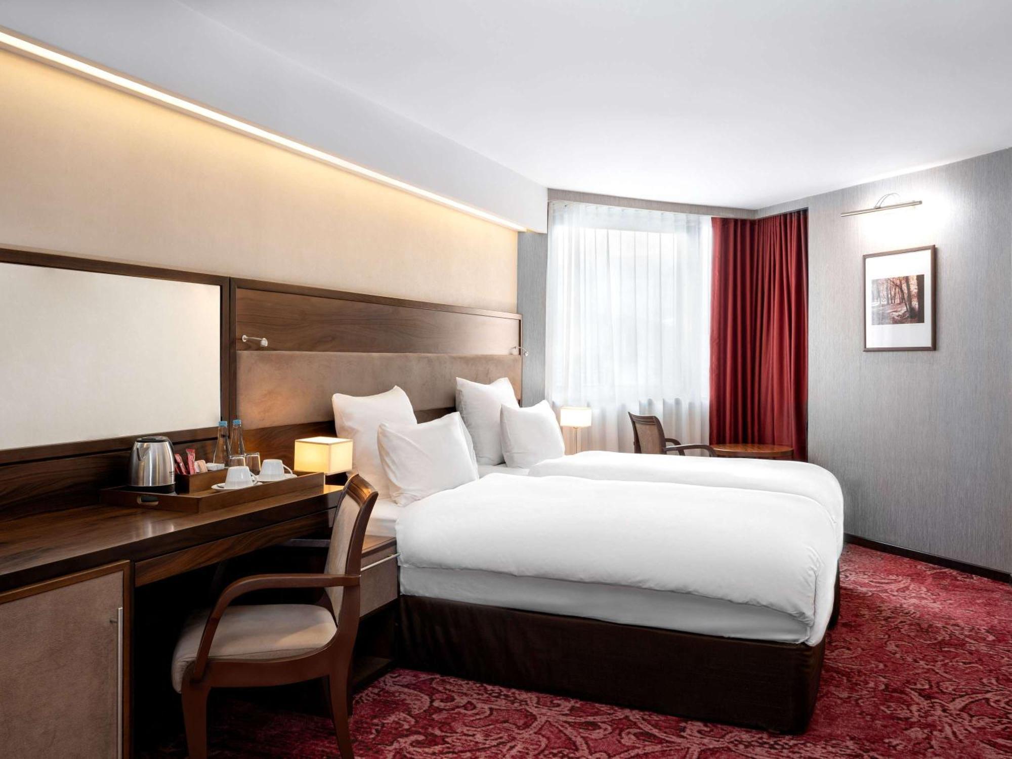 Movenpick Hotel SJJ Extérieur photo