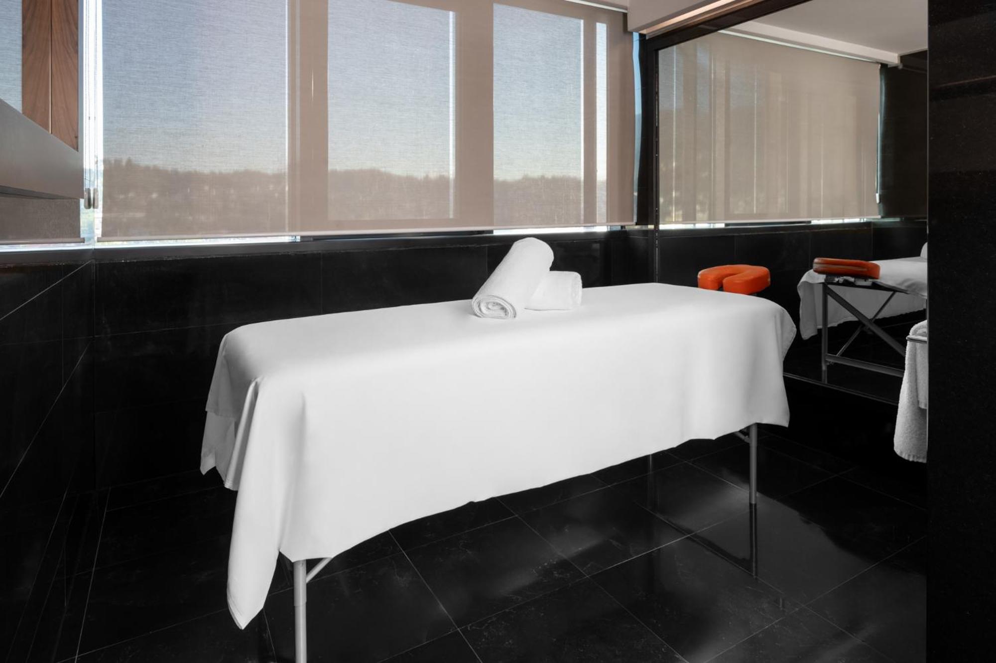 Movenpick Hotel SJJ Extérieur photo